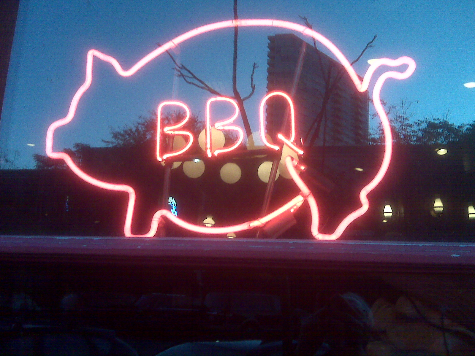 BBQ Pig Evanston